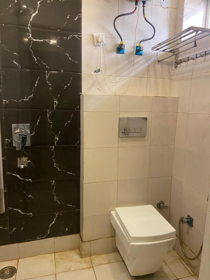 ניו דלהי Hotel Red Chilly מראה חיצוני תמונה